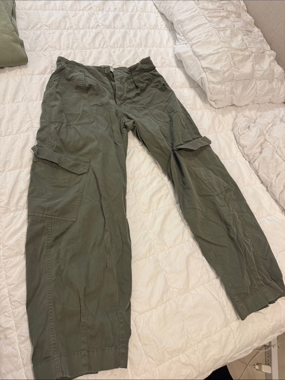 Abercrombie & Fitch Olive Green Women's Cargo Pants